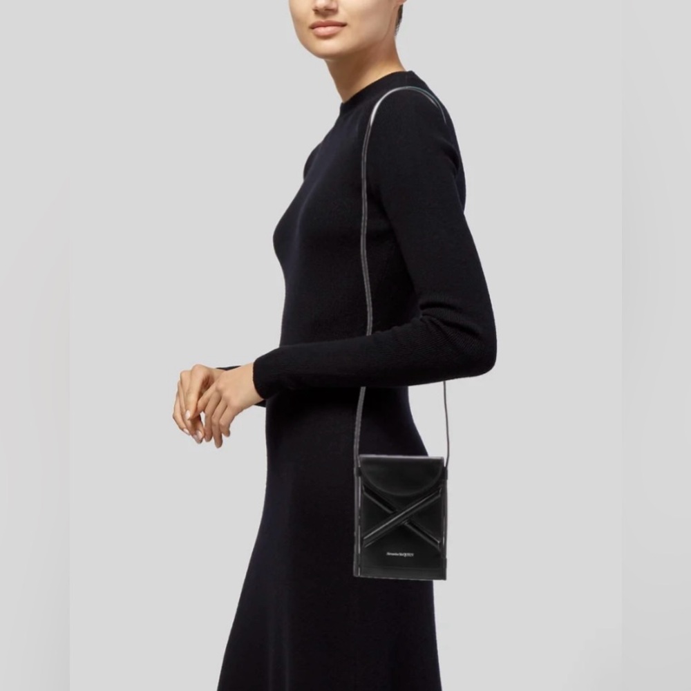 Alexandra McQUEEN Black crossbody